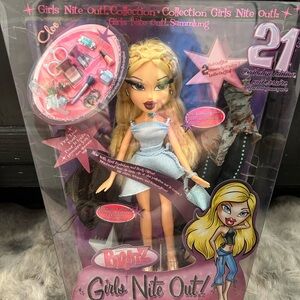Bratz Girls Nite Out 21st Anniversary NIB